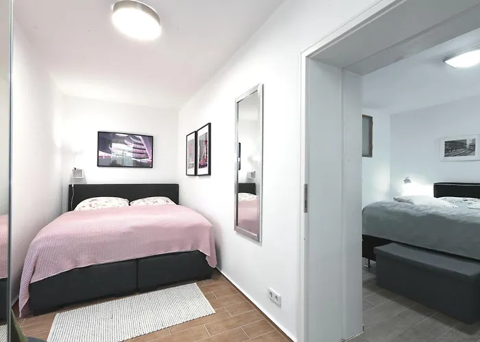 S38 - 22 Kreuzberg *